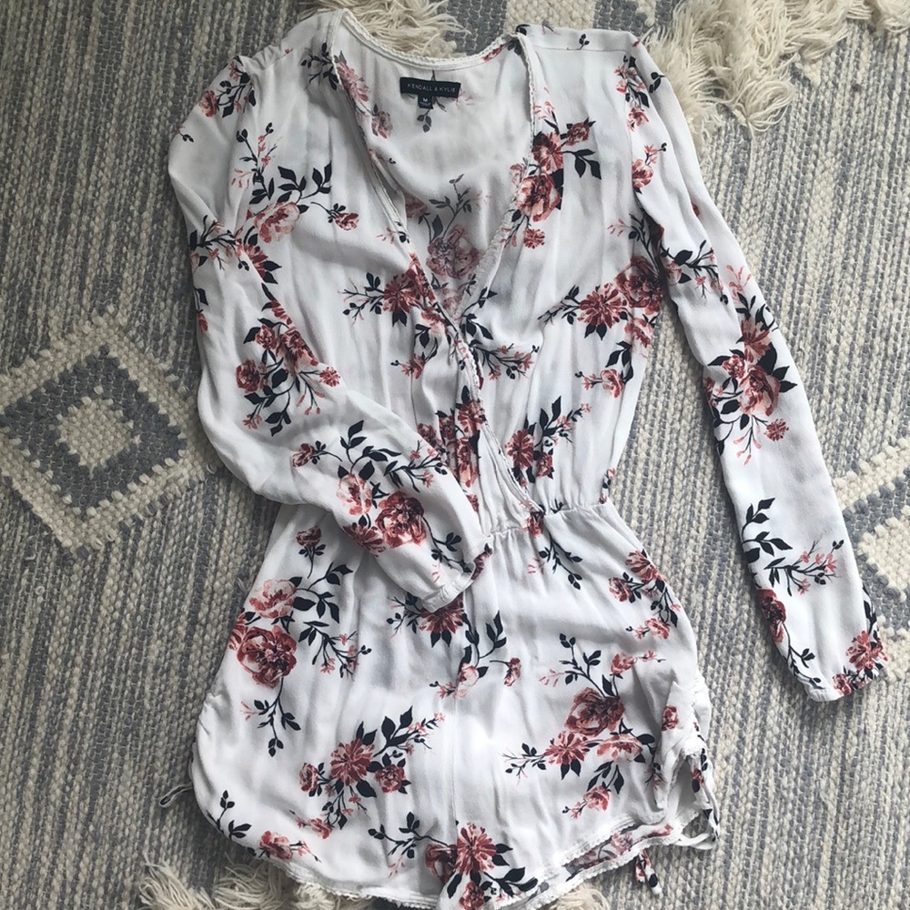 Kendall & Kylie floral long sleeve romper